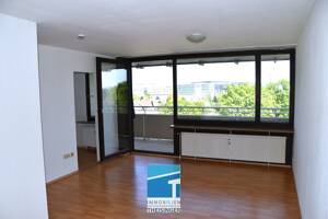 Zentral gelegenes APARTMENT mit neuer Heizung in INGOLSTADT, Waldeysenstraße 17 – 85057 Ingolstadt – Vorschaubild 3