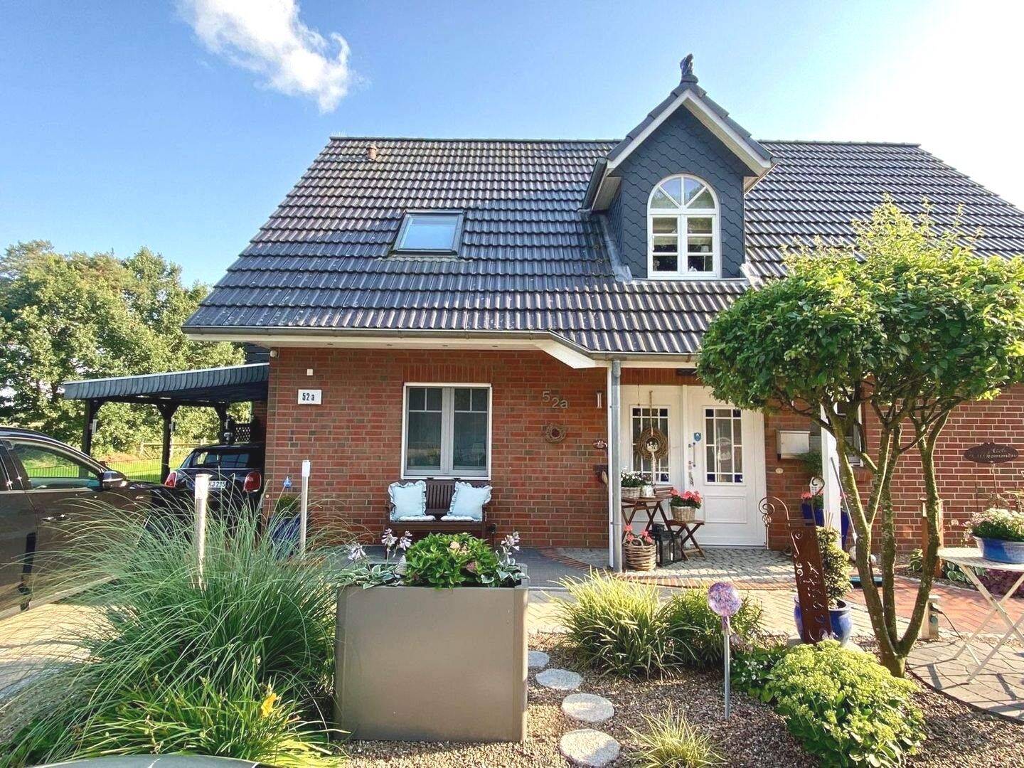 Verkaufsangebot für ein EFH Heinbockel - ca. 177,82 m² Wohnfläche, Grundstück von ca. 639 m² in 21726 Heinbockel bei Stade – Heinbockel – Bild 1 von 9