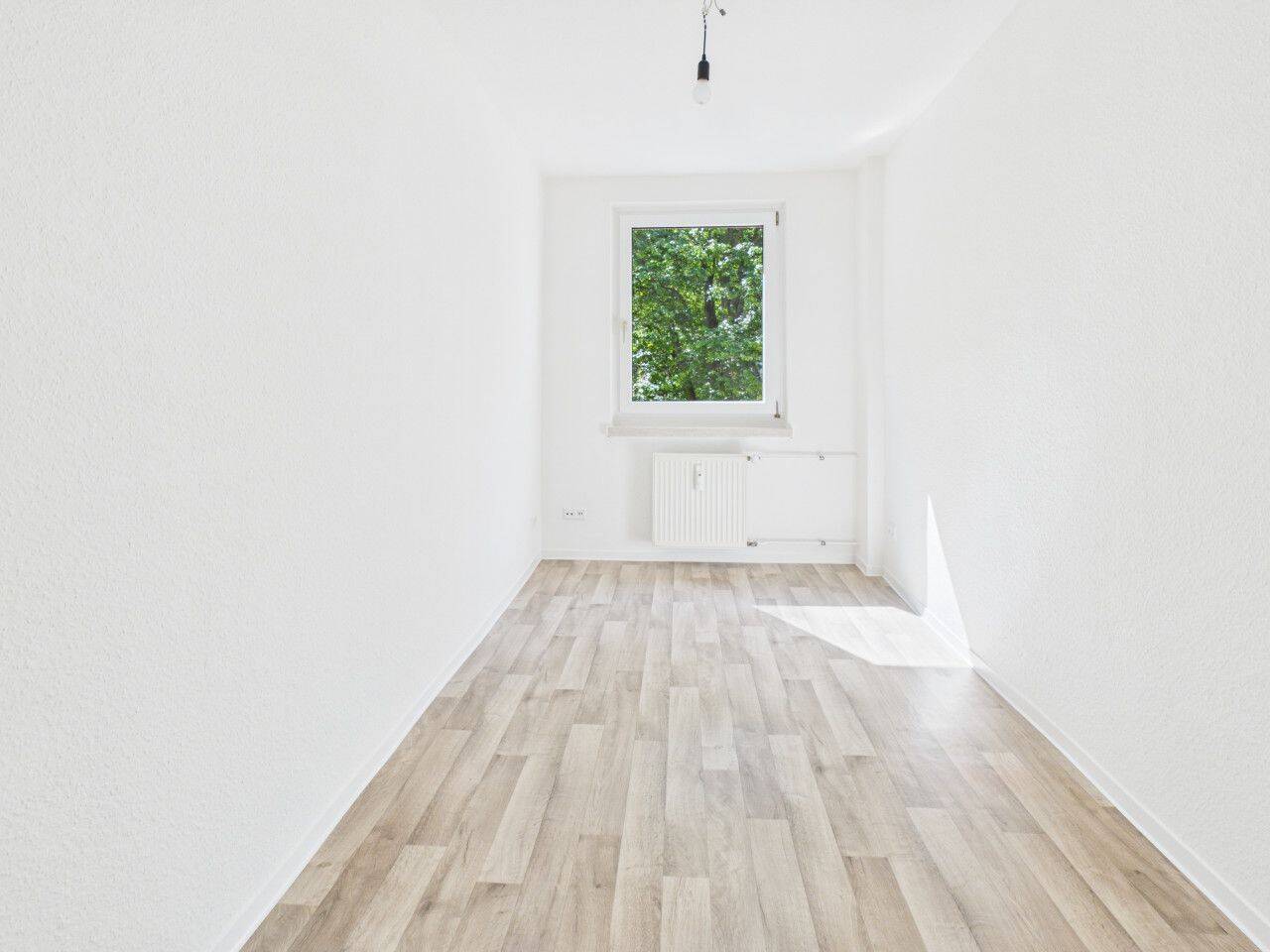 3-Raum-Wohnung mit Balkon auf dem Kapellenberg – Chemnitz – Vorschaubild 2