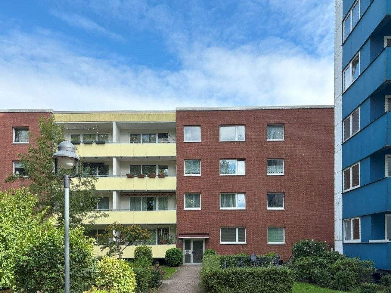 Kapitalanlage mit Zukunft - helle 2-Zimmer-Wohnung in zentraler Lage – Hamburg – Bild 1 von 6