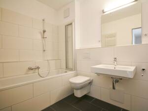 Moderne 3-Zimmer-Wohnung mit Loggia – 53117 Bonn – Vorschaubild 7