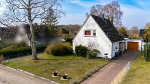 Charmantes Einfamilienhaus mit großem Garten in Lübeck Schlutup – 23568 Lübeck – Vorschaubild 2