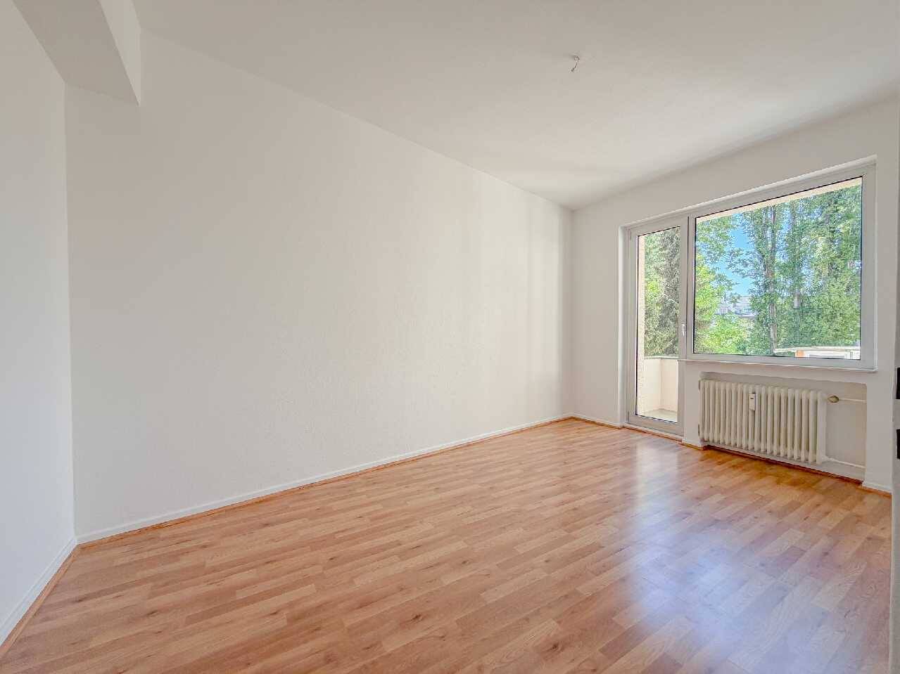 Düsseldorf-Grafenberg: Lichtdurchflutete 3-Zimmer-Wohnung in zentraler Lage – Düsseldorf – Vorschaubild 4