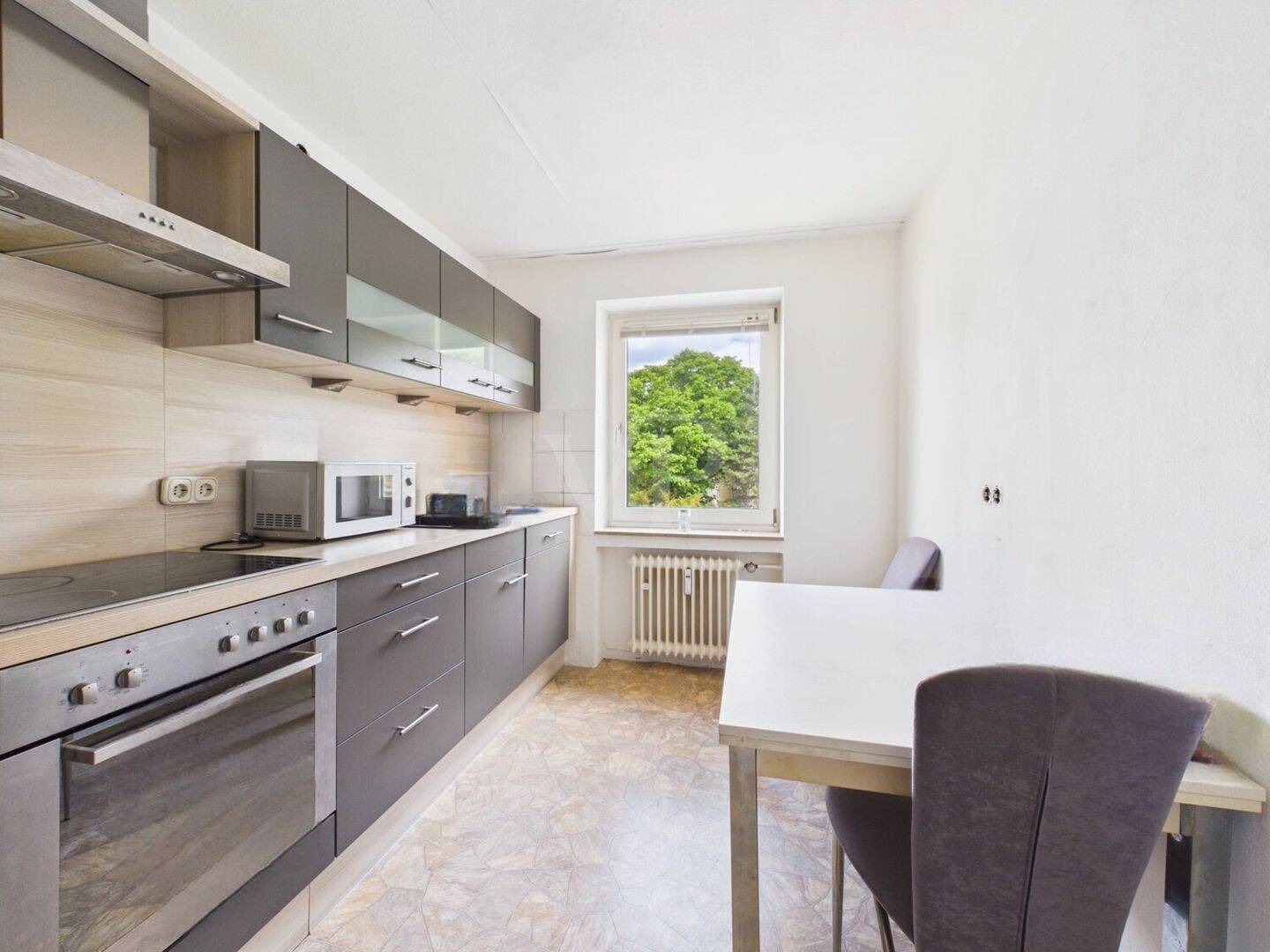 Ruhig wohnen in der Gartenstadt mit Balkon & Garage – Nürnberg – Vorschaubild 4