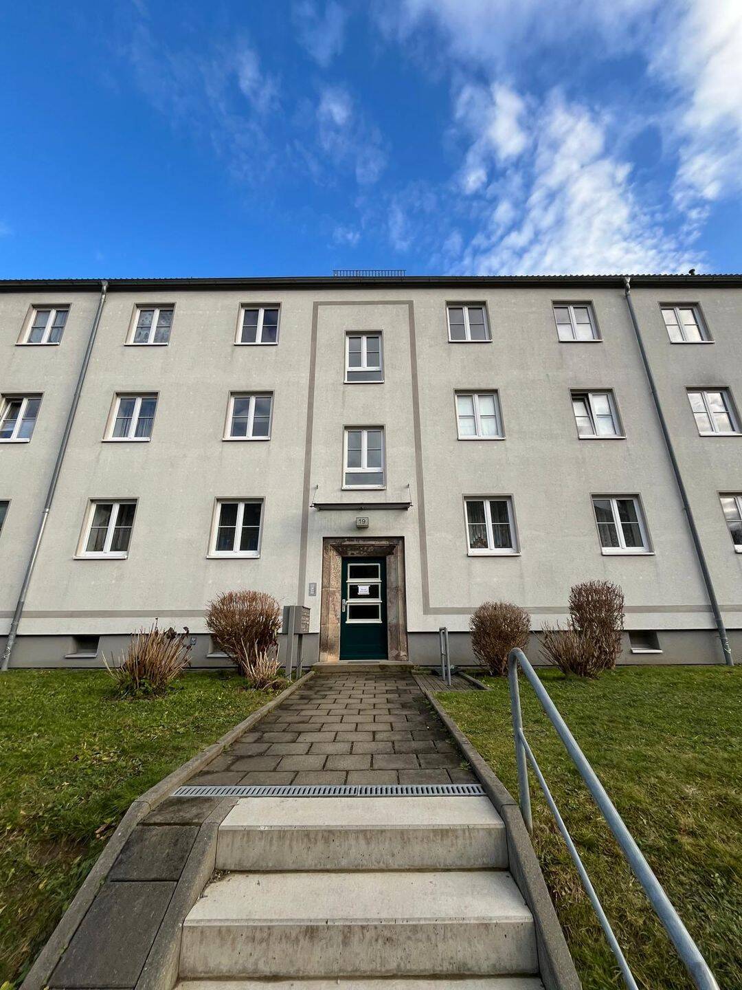 Gemütliche 3-Zimmer-Wohnung mit Balkon in Chemnitz Altchemnitz zu vermieten