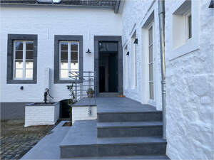Außergewöhnliches Wohnhaus mit Geschichte zur Miete