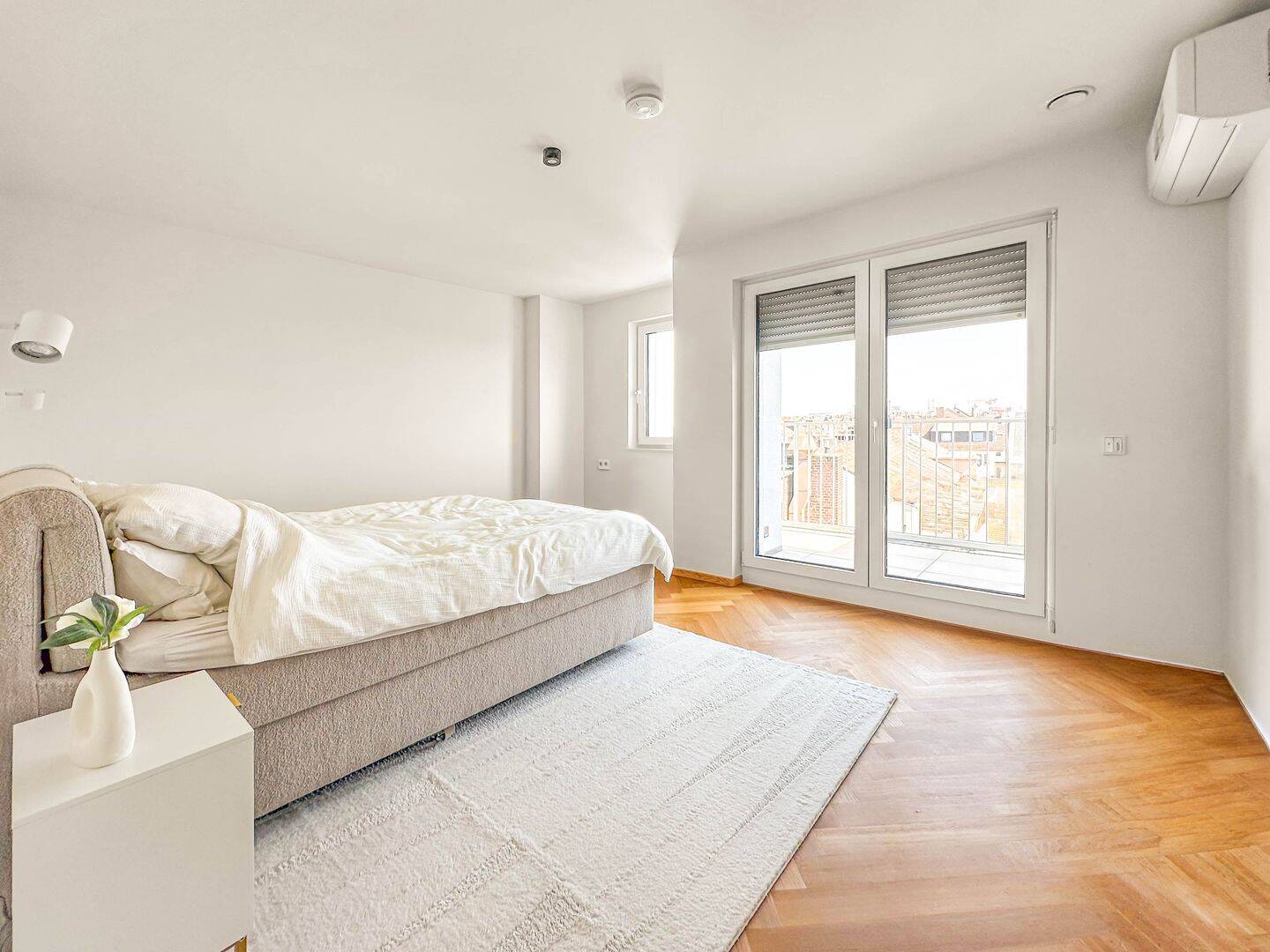 Stilvolle Maisonette-Penthousewohnung in zentraler Stadtlage – Düsseldorf – Vorschaubild 8