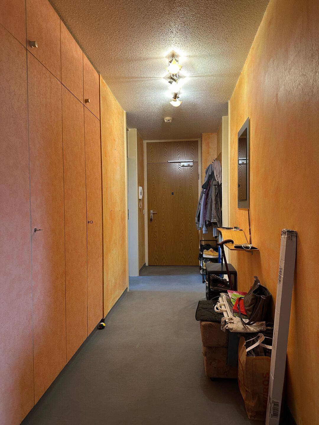 Gefragte Lage in Nürnberg-Worzeldorf: Sehr gepflegte 4,5-Zimmer-Wohnungen im 1. und 2. Obergeschoss – Nürnberg – Vorschaubild 2