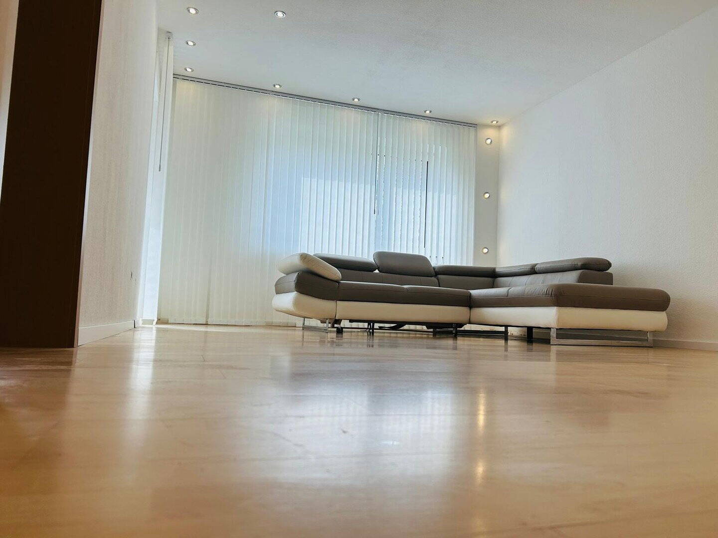 Hannover Ledeburg - Stöcken - Provisionsfrei! Modernisierte 2-Zimmer Eigentumswohnung - sofort frei!