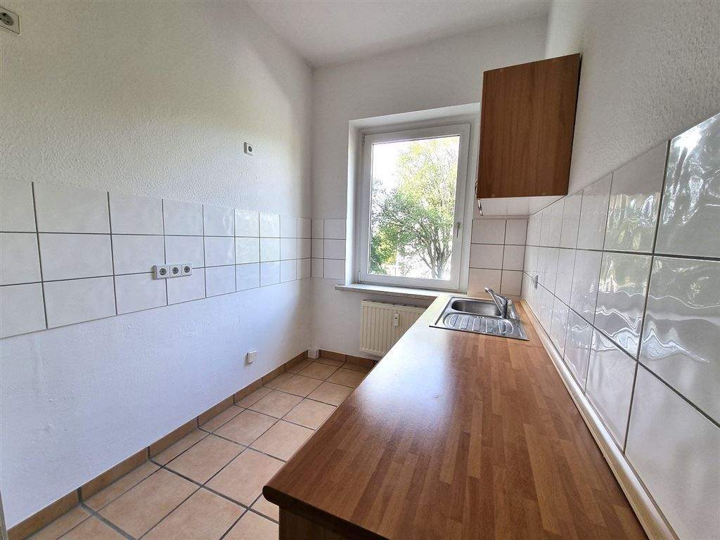 ***Kompakte 2-Raum-Wohnung in Uni-Nähe gesucht ? *** – Chemnitz – Vorschaubild 2