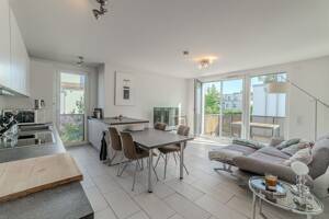 TRUDERING / Moderne 4-Zimmer-Wohnung mit hochwertiger Ausstattung, Westbalkon und zwei Bädern – 81829 München – Vorschaubild 2