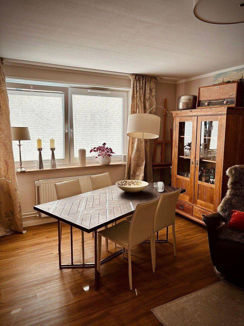 Von Privat urbane Wohnung mit Aussicht – Hamburg – Vorschaubild 3