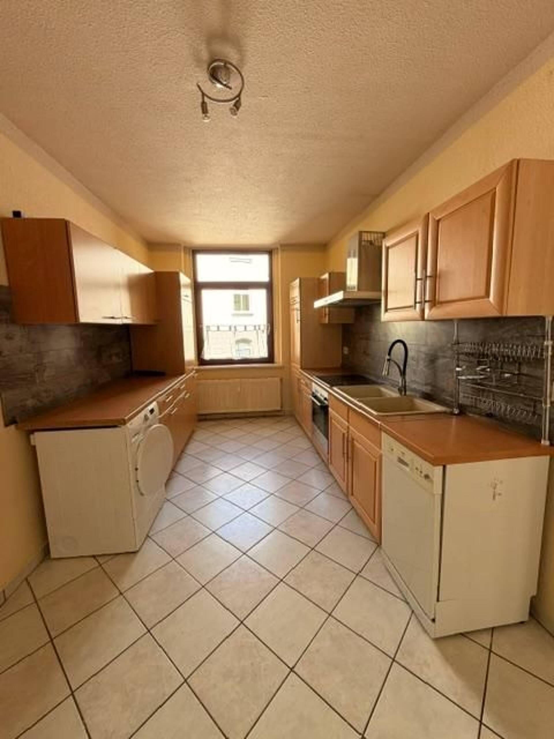 Haus in 08525 Plauen mit 775 m² kaufen