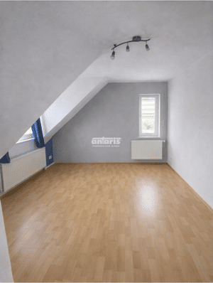 antaris Immobilien GmbH **Großzügiges DG: 3-Zi.-Wohnung mit stabiler Vermietung** – 99100 Erfurt – Vorschaubild 5