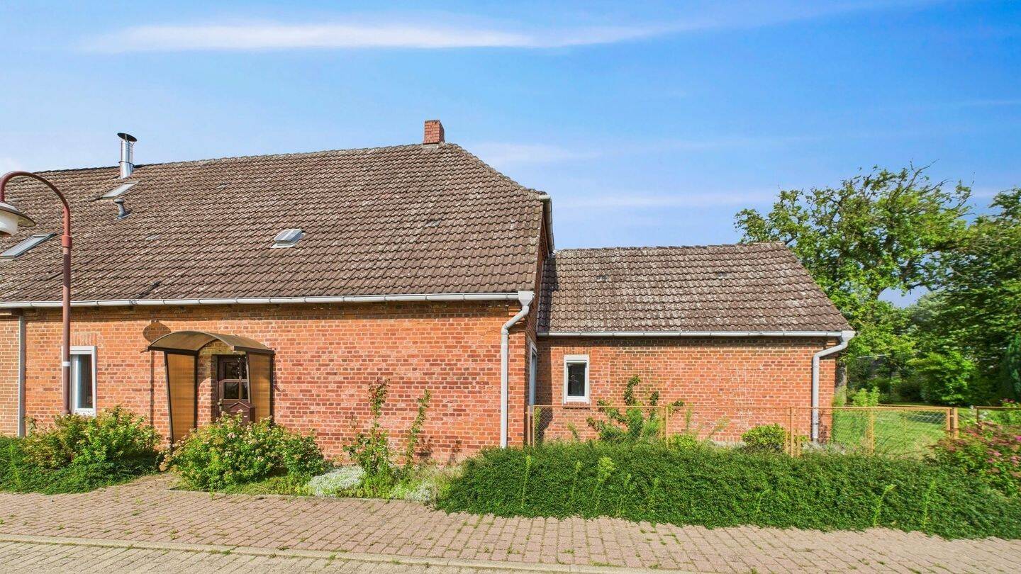 Doppelhaushälfte mit großem Grundstück in Kneese bei Gadebusch – Kneese – Vorschaubild 4