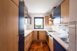 Familienwohnung mit Südwest-Balkon in ruhiger Lage – 80992 München – Vorschaubild 9