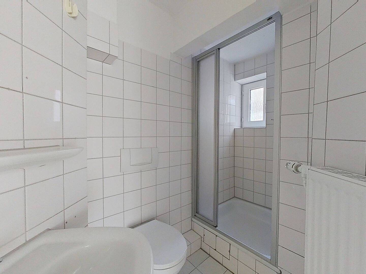 Großzügig geschnittene 3-Zimmer-Wohnung mit Tageslichtbad und viel Lichteinfall – Braunschweig – Vorschaubild 9