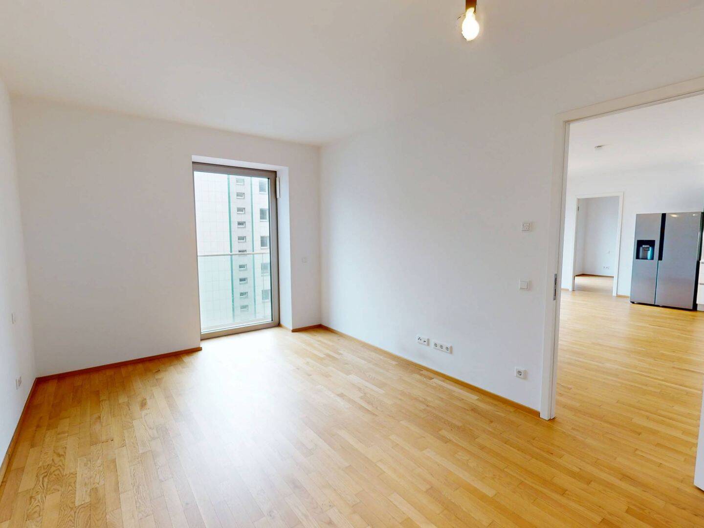 Viel Platz, mitten in der Hauptstadt: Helle 3-Zimmer-Neubauwohnung mit BALKON, 2 BÄDERN und EBK i... – Berlin – Vorschaubild 2