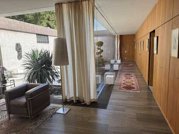 Villa in 50996 Köln mit 400 m² kaufen