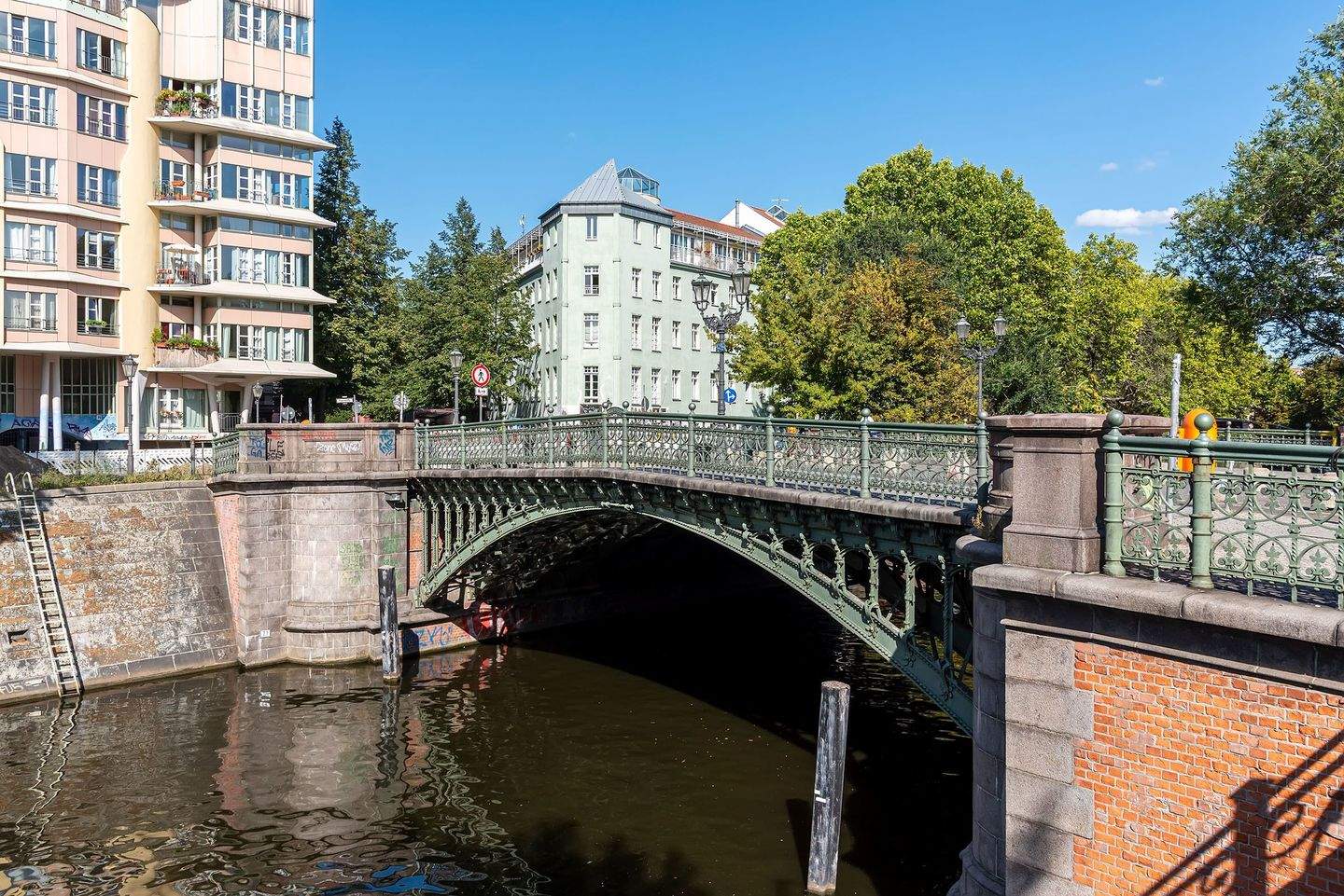 Vermietete, energieeffiziente Wohnung mit Balkon am Landwehrkanal – Berlin – Vorschaubild 7