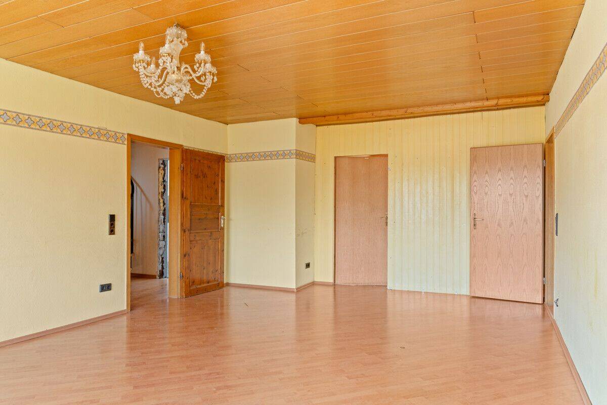 Großzügiges Einfamilienhaus mit Flexibilität zur Dreifamiliennutzung in ruhiger Lage – Lustadt – Vorschaubild 9