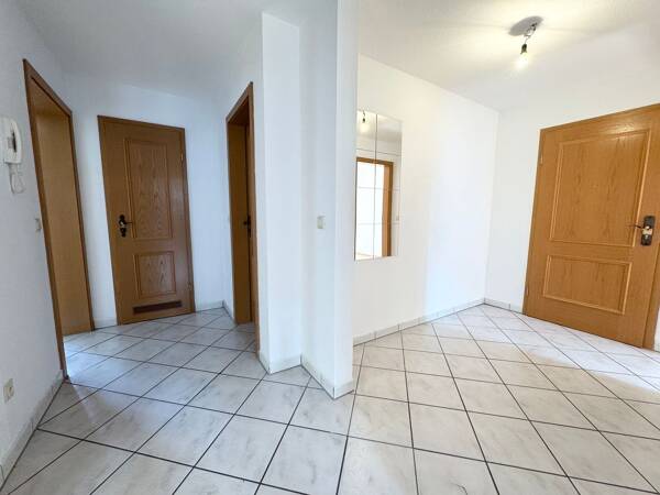 Dachgeschosswohnung in 91154 Roth mit 73 m² kaufen