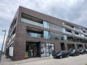 Großzügige 3 Zimmerwohnung am Wasser