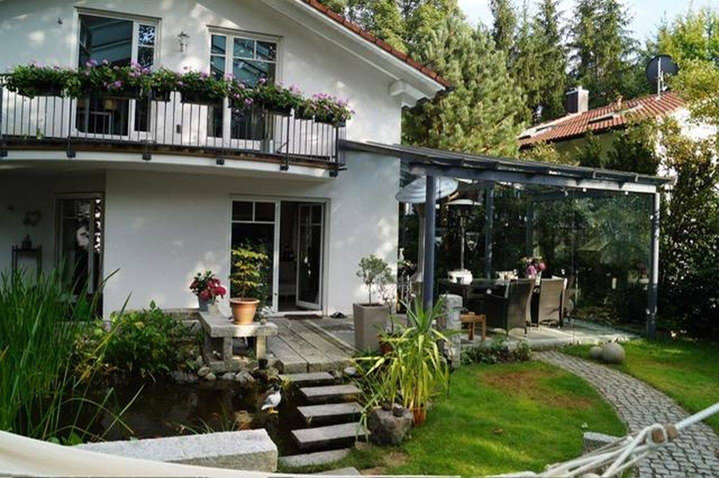 Baldham, Freistehendes Einfamilienhaus in sehr ruhiger Lage