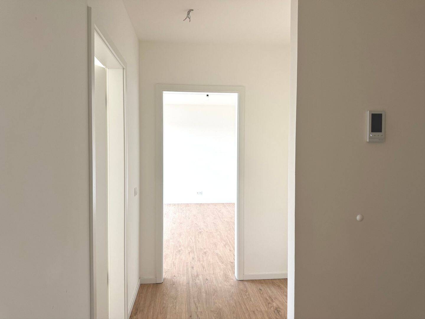 Nexus² - Helle 3-Zimmerwohnung inkl. Einbauküche und Loggia in zentraler Lage – Mannheim – Vorschaubild 5