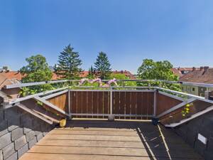 Einzigartiges Wohnerlebnis in Hannover-Ricklingen: Galerie-Traum mit Kamin und Dachterrasse – 30459 Hannover – Vorschaubild 2