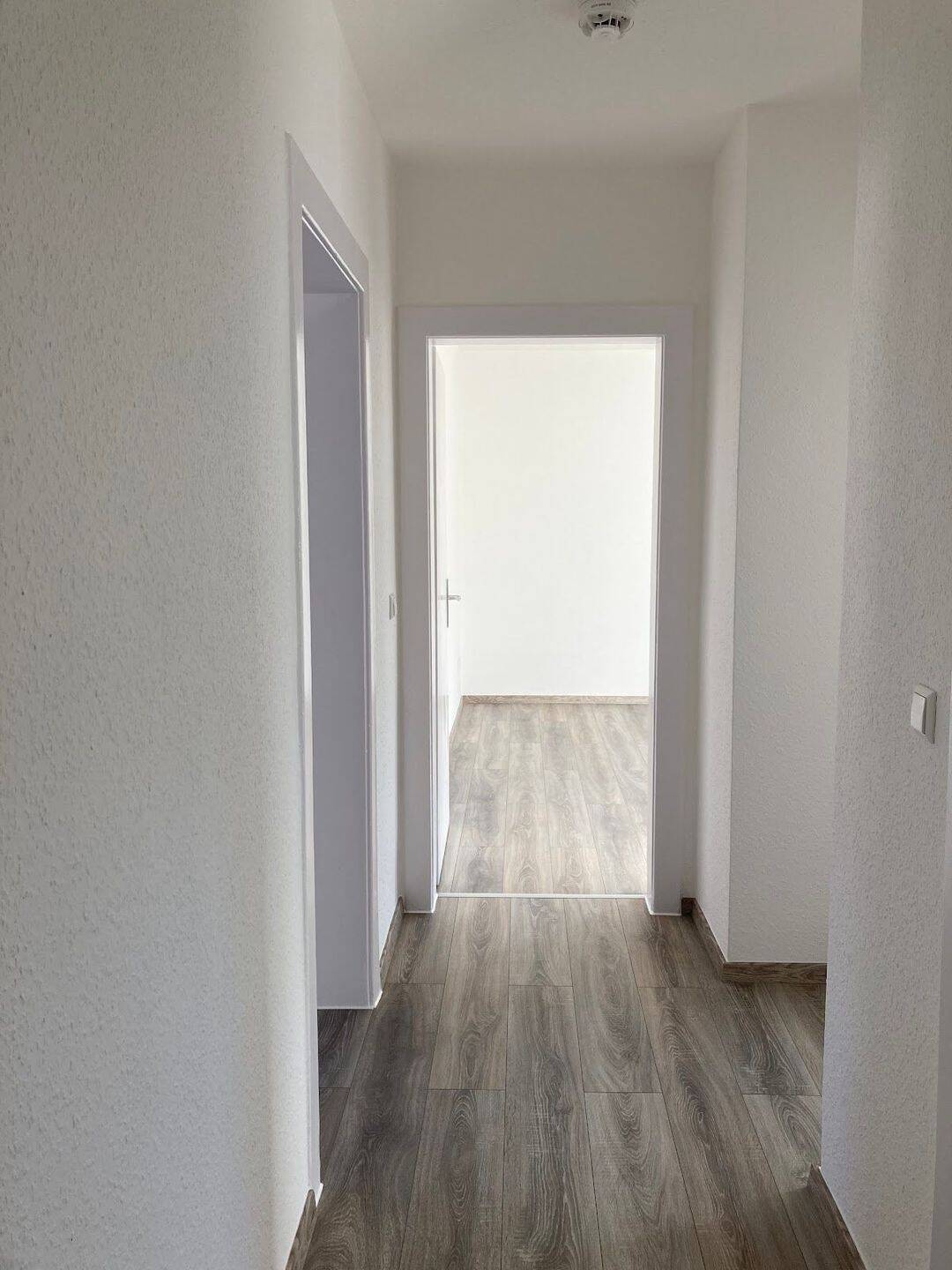 ideal für Paare: 3-Zimmerwohnung in stadtnaher Lage (Musterbilder) – Salzgitter – Vorschaubild 2