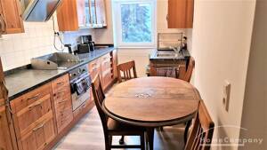 235542M HomeCompany Dresden Möbliert/Furnished 4-Zimmer Wohnung in Dresden-Friedrichstadt max. 6 Personen