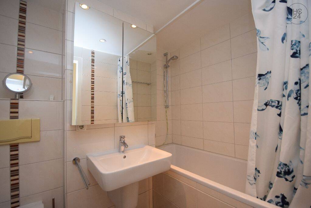 Möblierte Penthousewohnung in Rodenkirchen mit wunderbarer Aussicht – Köln – Vorschaubild 9