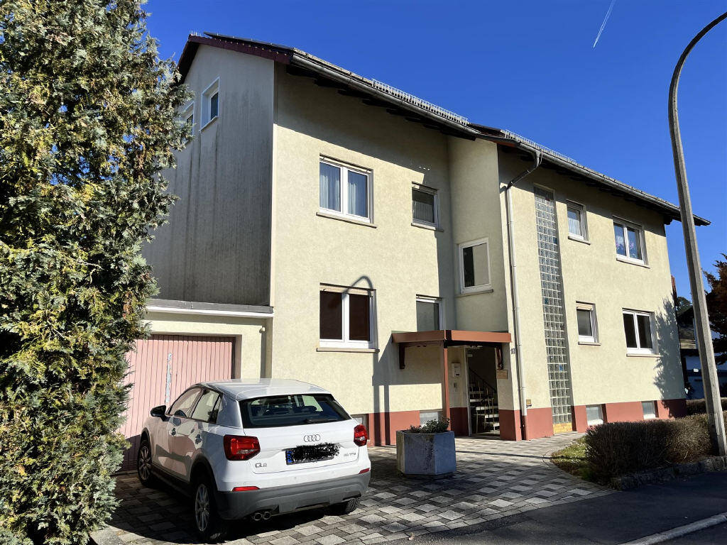 Zweifamilienhaus am Ortsrand von Boxberg - mit Weitblick ins Grüne – Boxberg – Bild 1 von 9