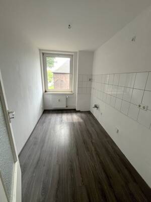 Bei VIVAWEST die Sonnenstrahlen auf dem eigenen Balkon genießen. – 47139 Duisburg – Vorschaubild 7