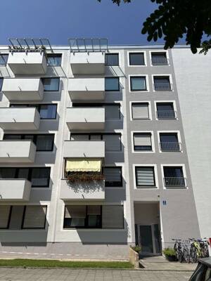 Attraktive, sanierte 1-Zimmer-Wohnung mit Balkon in begehrter Lage von München-Neuhausen – 80634 München – Vorschaubild 6