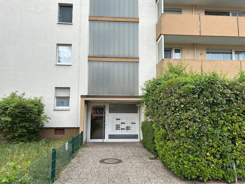 Verkauft: Attraktive 2 Zimmer-ETW mit Balkon und TG in ruhiger Lage von Mainz-Kostheim – Wiesbaden – Vorschaubild 2