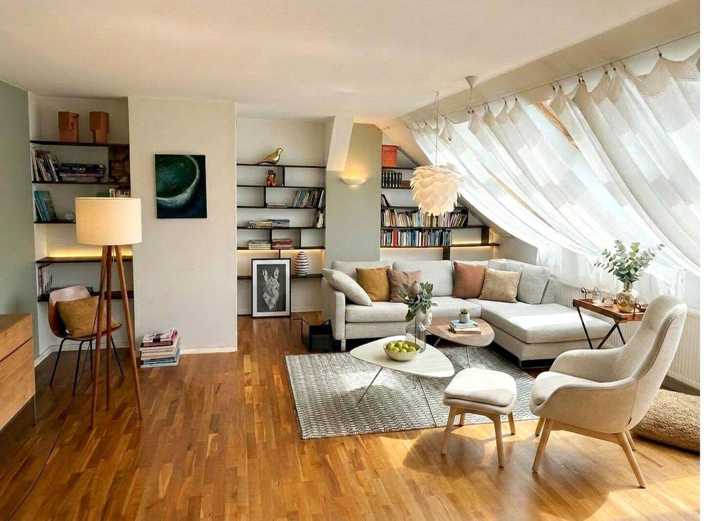 Über den Dächern des Malerviertels -Wunderschöne Dachgeschosswohnung mit traumhafter Terrasse – Braunschweig – Vorschaubild 5