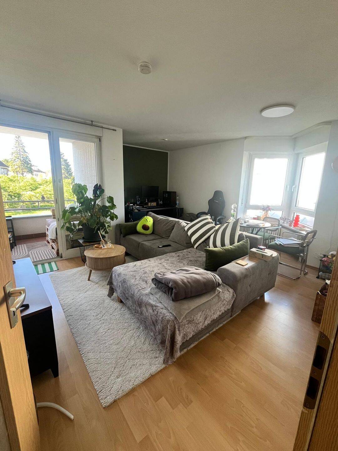 Sehr schön geschnittene 2-Zimmerwohnung mit Balkon in Nähe der Missionsärztlichen Klinik