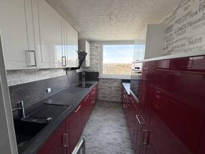Moderne Wohnung in Leverkusen mit Balkon und Aufzug – 51377 Leverkusen – Vorschaubild 2