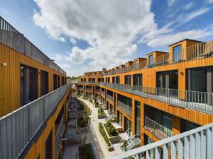 Schicke & möblierte all-inclusive Wohnung mit Balkon zentral in Oldenburg | Suite – 26122 Oldenburg – Vorschaubild 9