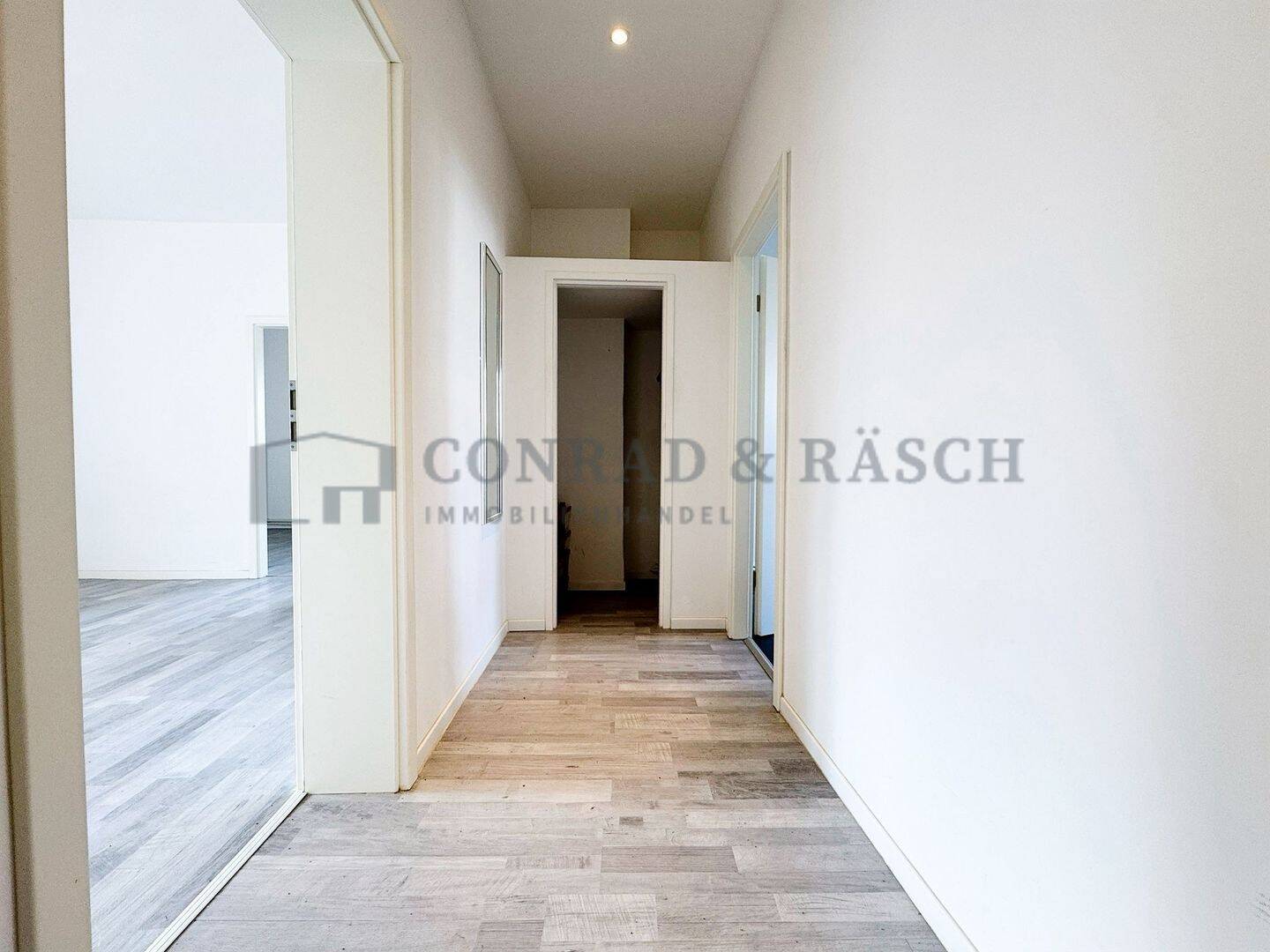 ohne Maklerprovision, 2-Zimmer mit Balkon und Stellplatz – Berlin – Vorschaubild 2