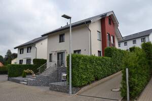 Solides Einfamilienhaus in ruhiger Sackgasse im Zentrum von Ubbedissen – 33699 Bielefeld – Vorschaubild 4