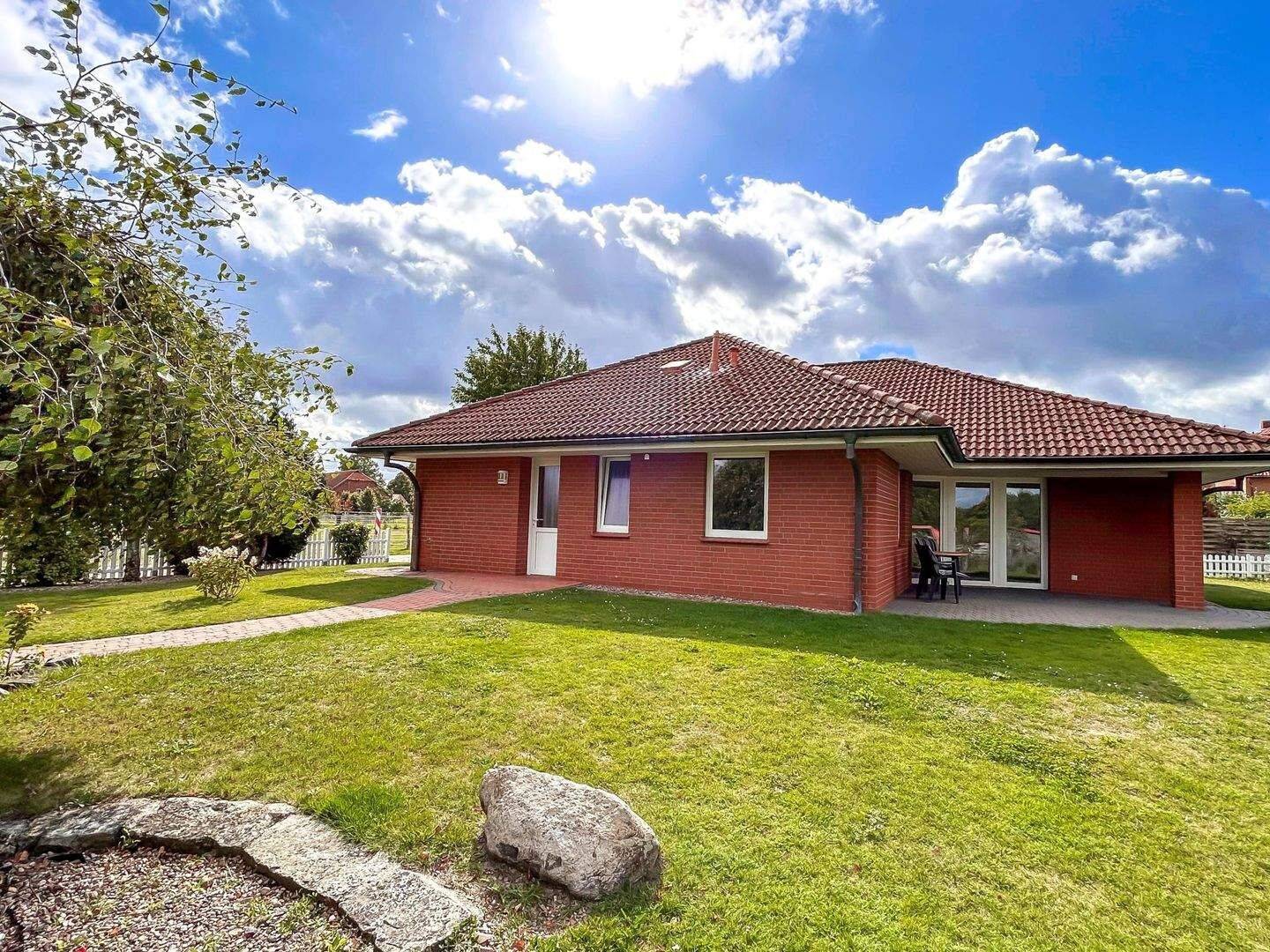 Leben wie im Urlaub – Bungalow-Traum mit 142 m² zwischen Weser und Steinhuder Meer! – Leese – Vorschaubild 4