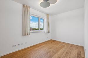 Neuwertiges Penthouse | hochwertige Ausstattung | Dachterrasse | Stellplatz | Top-Lage von Mühlheim – 63165 Mühlheim am Main – Vorschaubild 9