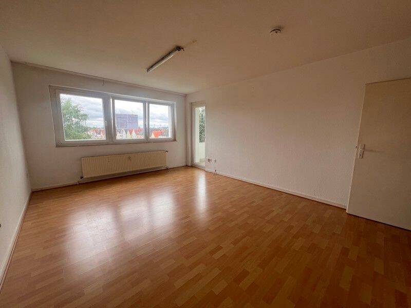 Noch in Renovierung: 3-Zimmer-Wohnung mit Balkon in zentraler Lage – Osnabrück – Vorschaubild 4