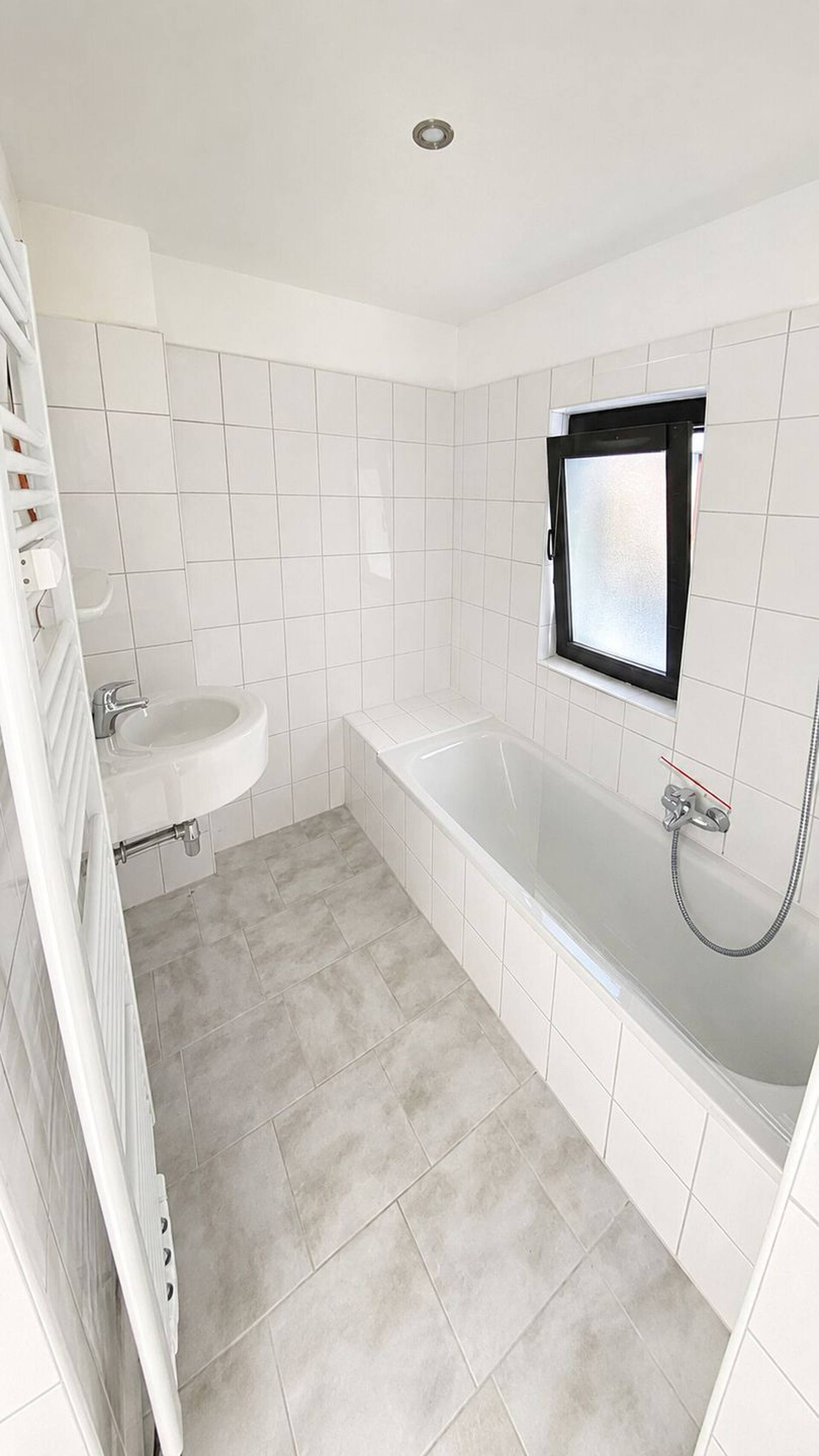 Mehrfamilienhaus in 50827 Köln mit 290 m² kaufen