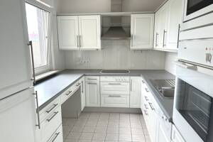 Familienwohnung mit Ausblick, Balkon + TG-Box! – 70195 Stuttgart – Vorschaubild 3