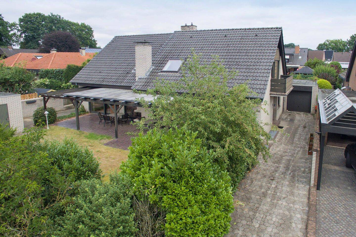 Geräumige Doppelhaushälfte mit zahlreichen Möglichkeiten – Schüttorf – Vorschaubild 5