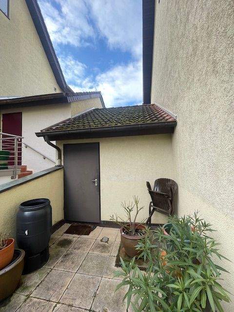 Bonn-Ippendorf, großzügiges Wohnhaus mit Garage direkt am Waldrand – Bonn – Vorschaubild 5